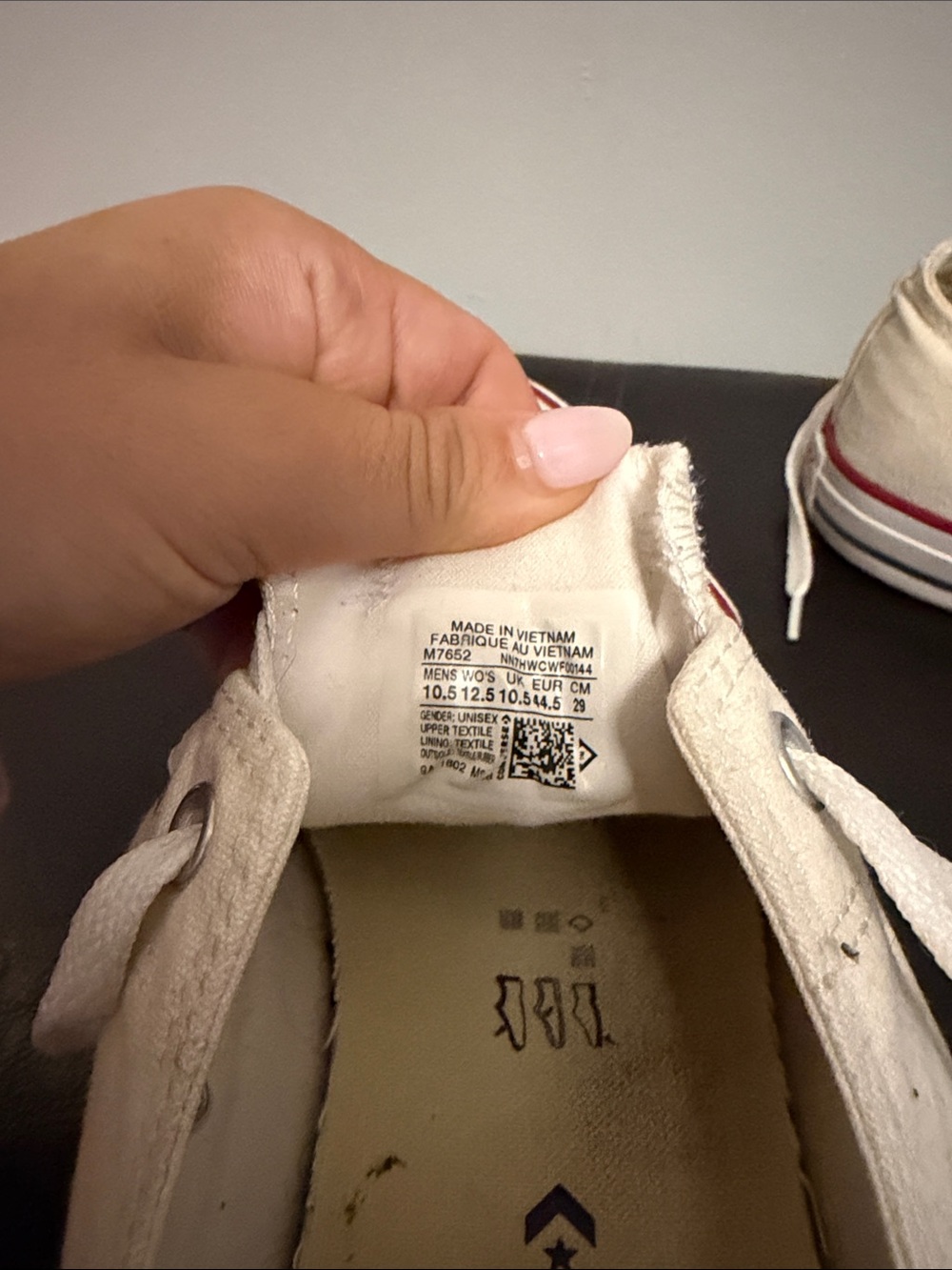 Converse Cream Canvas Low-Top Sneakers with Red Trim - Picture 4 of 4